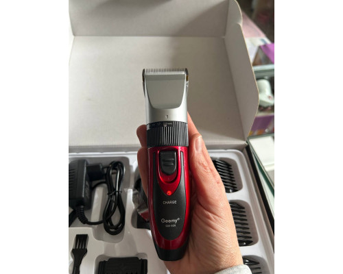 Машинка для підстригання волосся Gemei GM 550